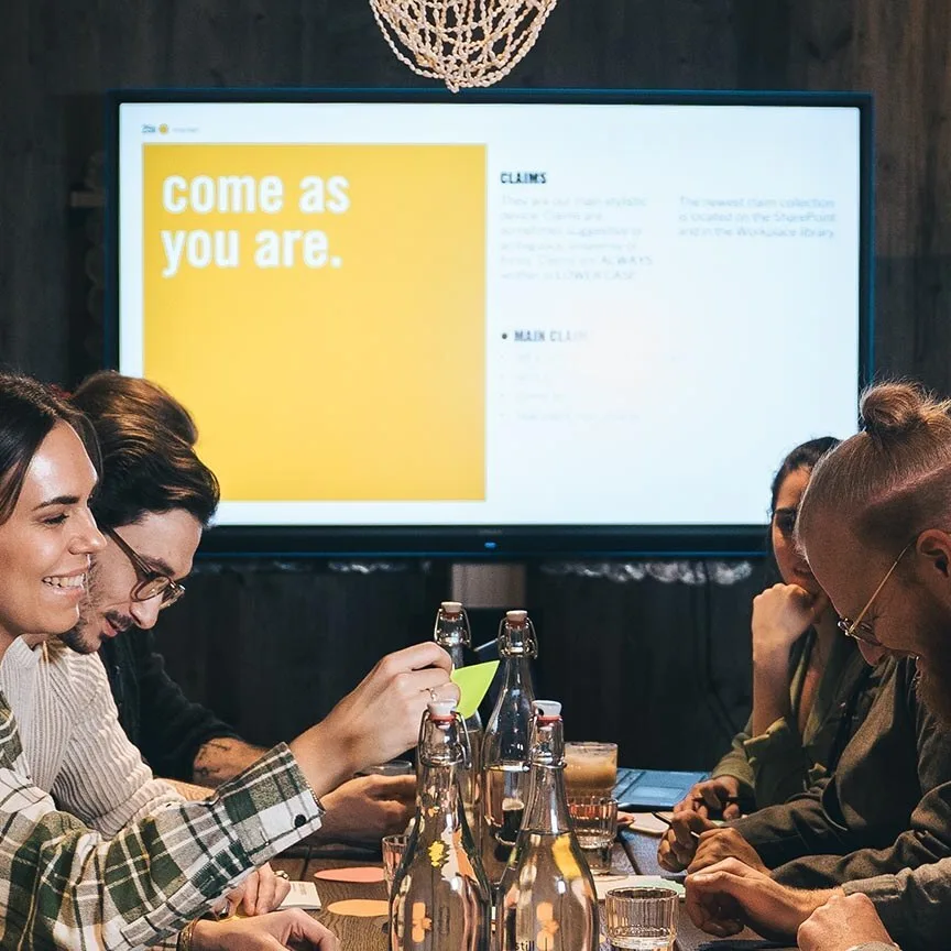 Ctouch hospitality hotelmeetingroom header