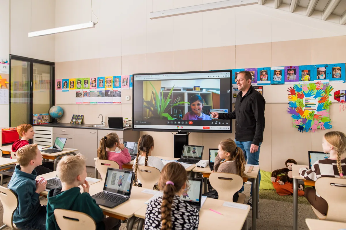 20221221 Ctouch Riva D2 Onderwijs 0011